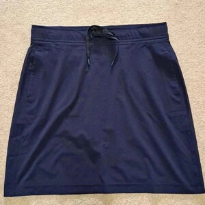 Eddie  Bauer Navy Skirt Lightweight Women's Size Small Blue Skirt